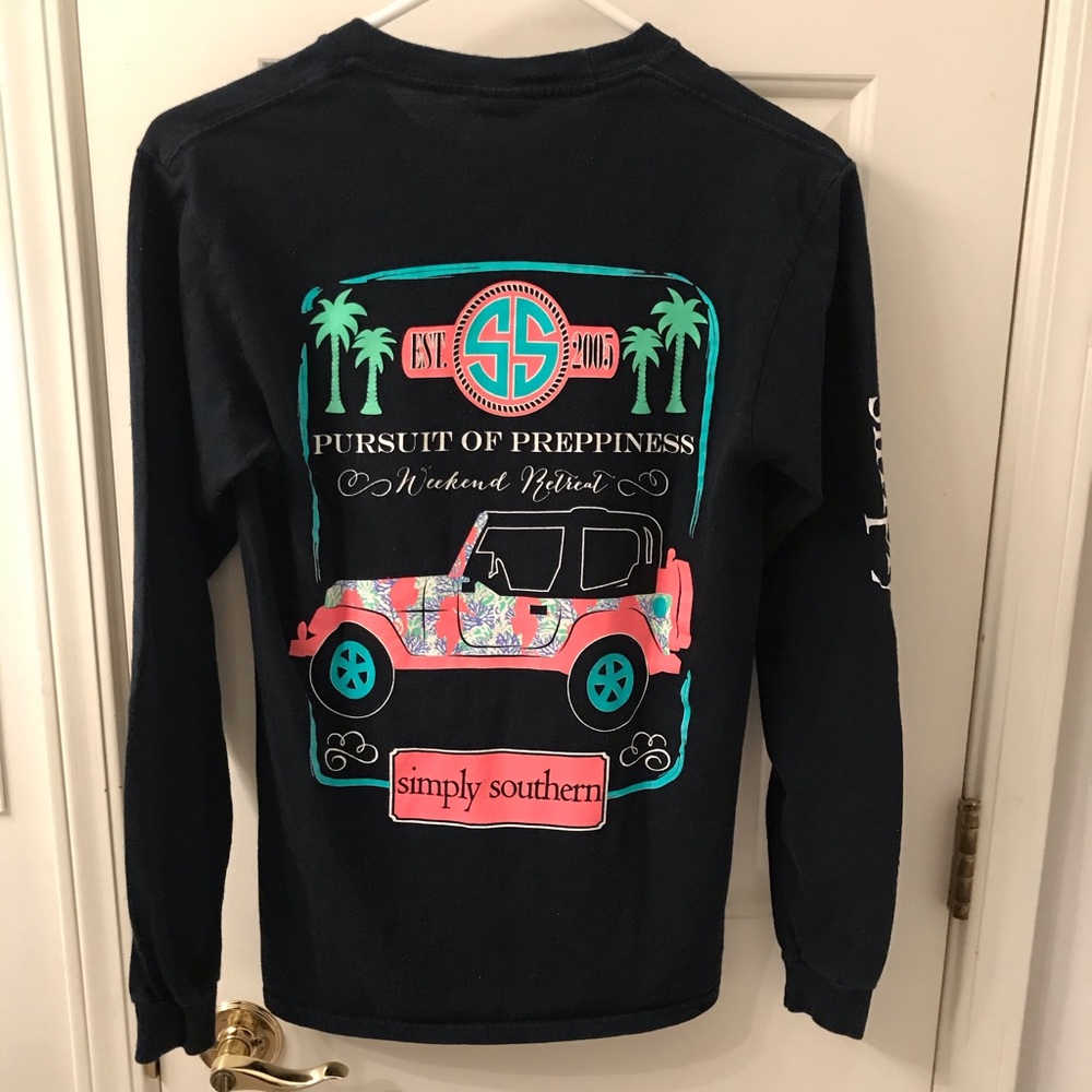 Small/XS Simply Southern long sleeve navy tee.